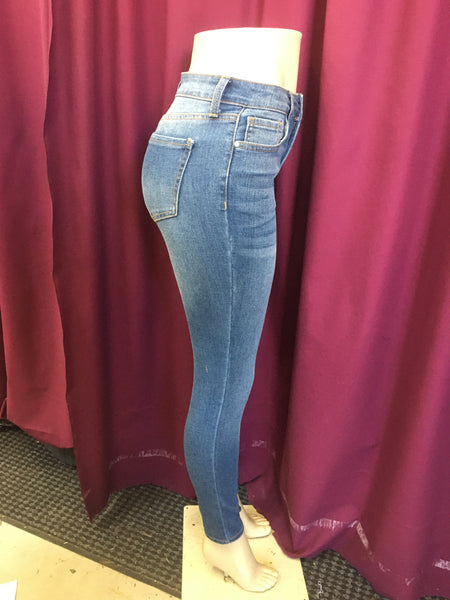 Skinny Strech Jean $10 each sold in packs of 7 $70 per pack . Sized 1 to 13