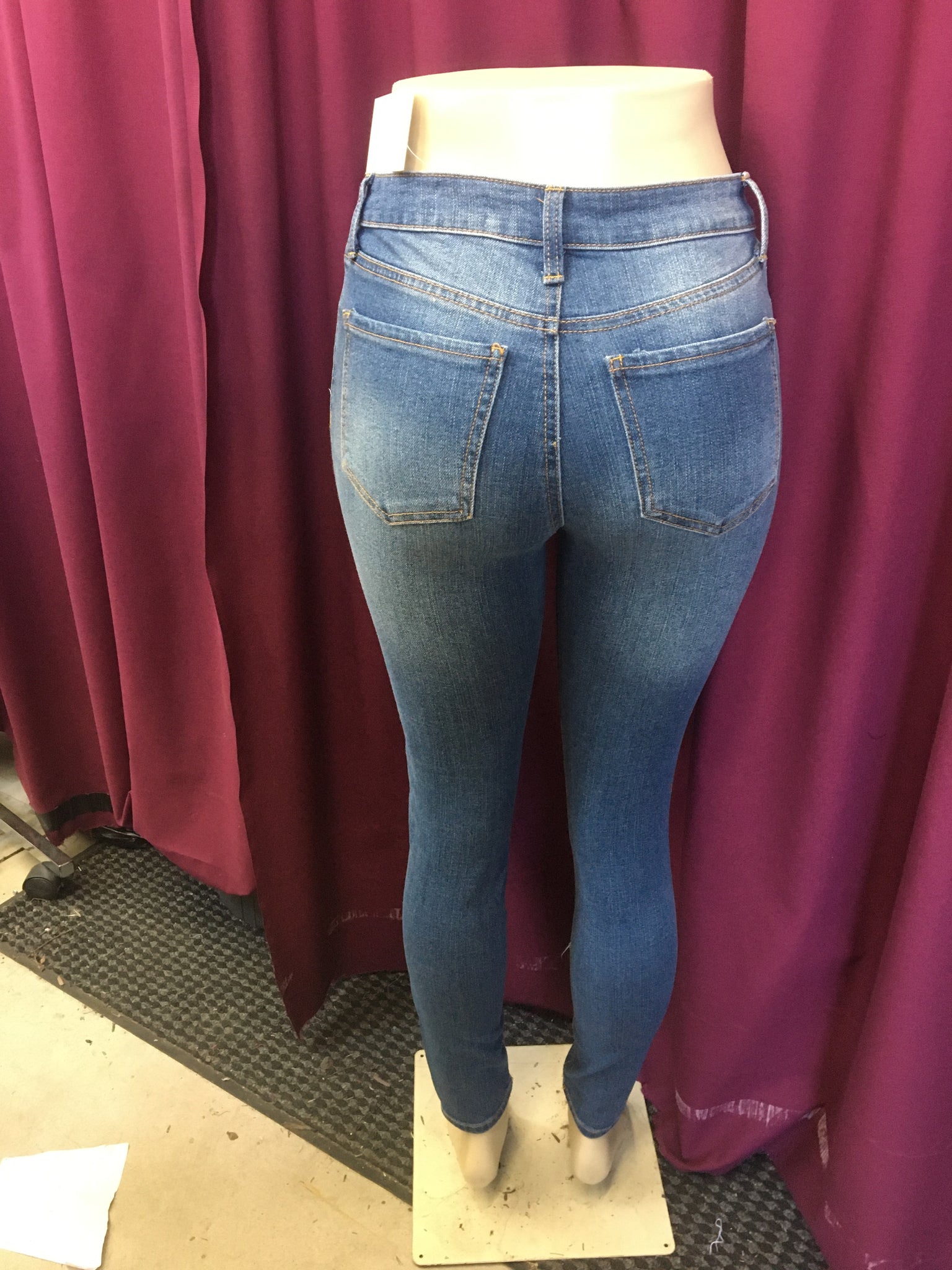 Skinny Strech Jean $10 each sold in packs of 7 $70 per pack . Sized 1 to 13